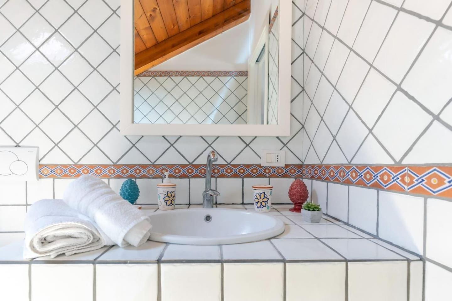 Sorrento Realty Holidays Pinnidys House ภายนอก รูปภาพ