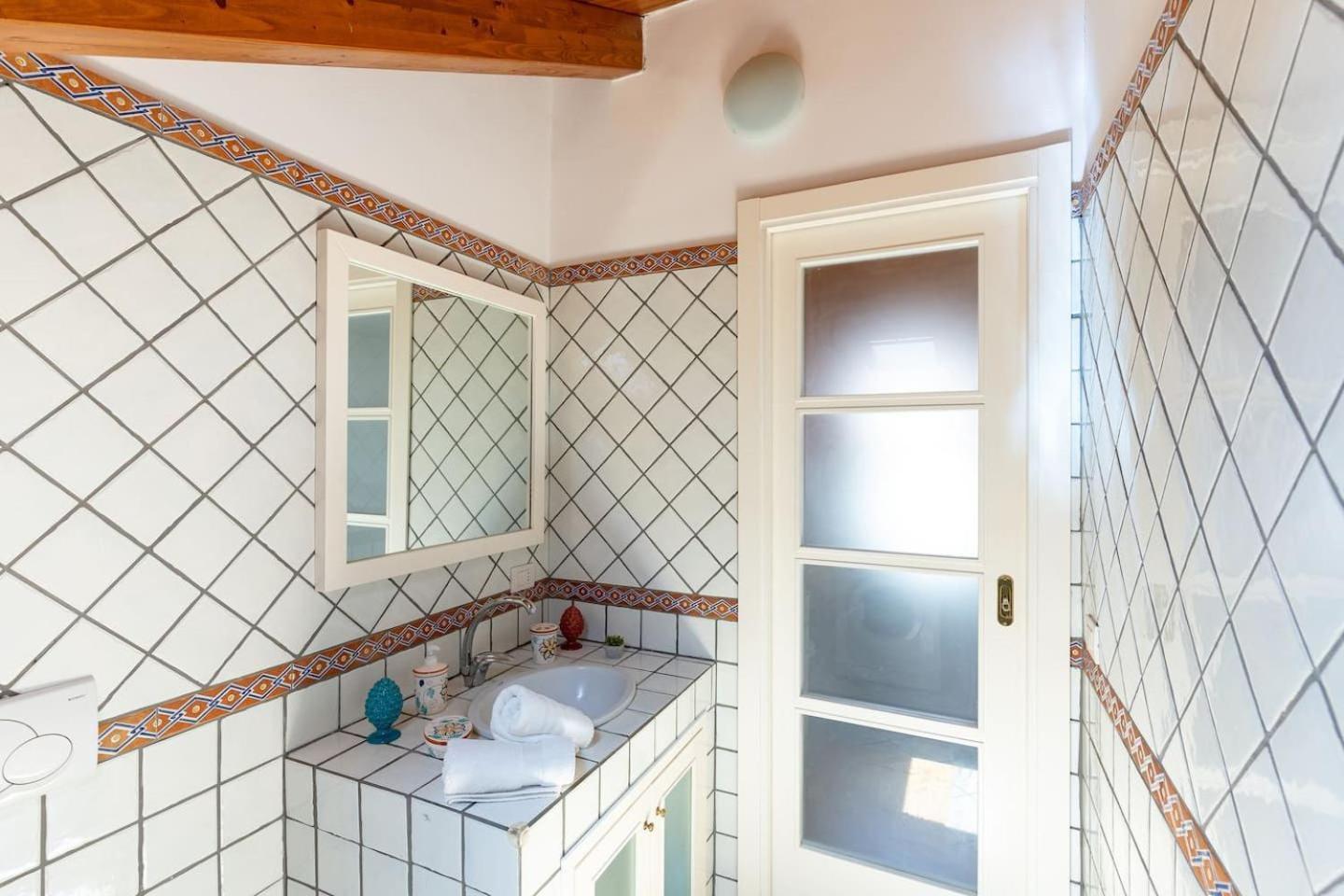 Sorrento Realty Holidays Pinnidys House ภายนอก รูปภาพ