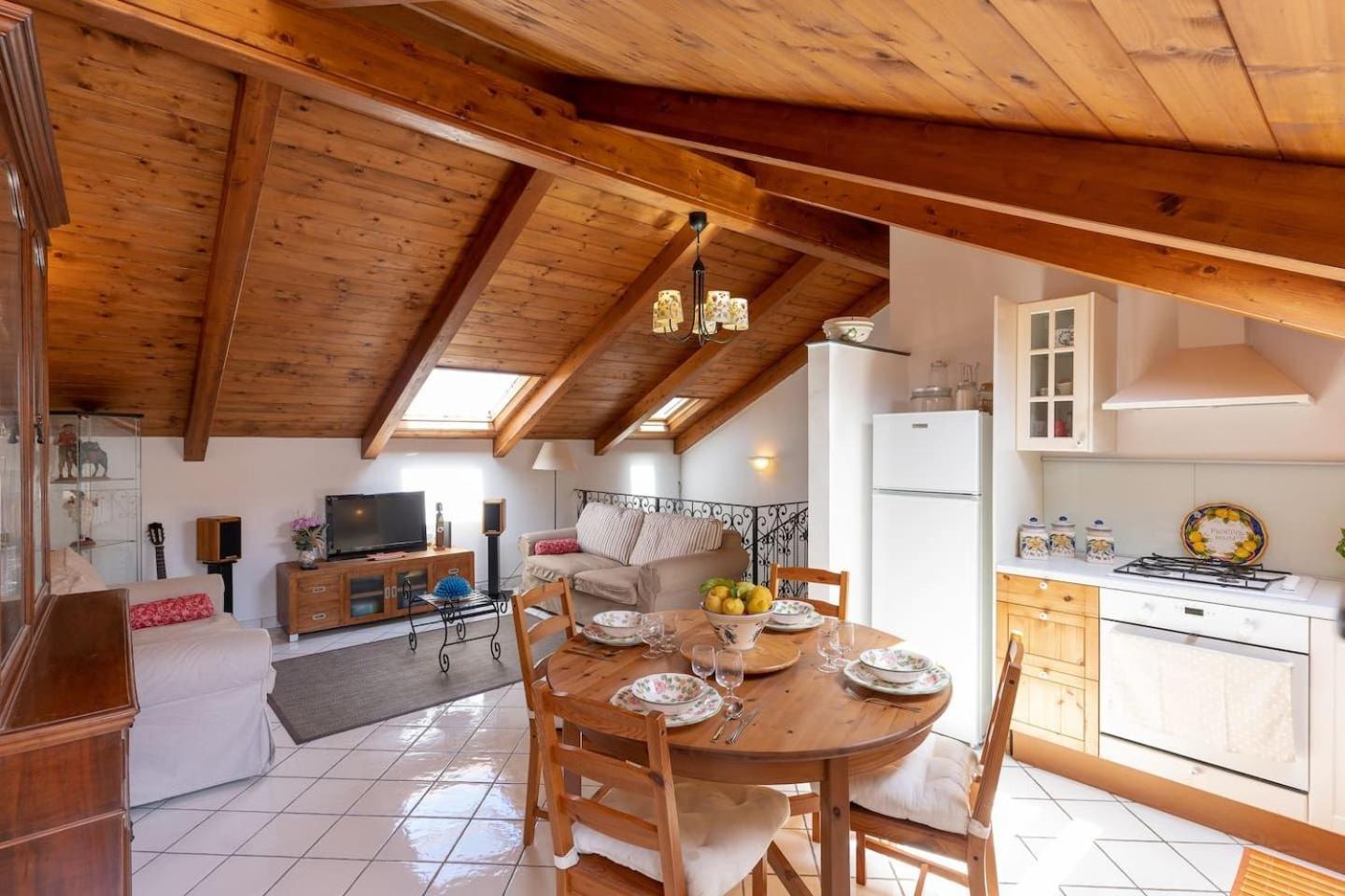 Sorrento Realty Holidays Pinnidys House ภายนอก รูปภาพ